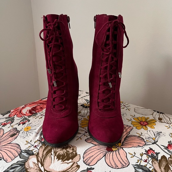 Carlos Santana plumb lace up boots chunky 4in heel size 37/7M - Picture 2 of 6